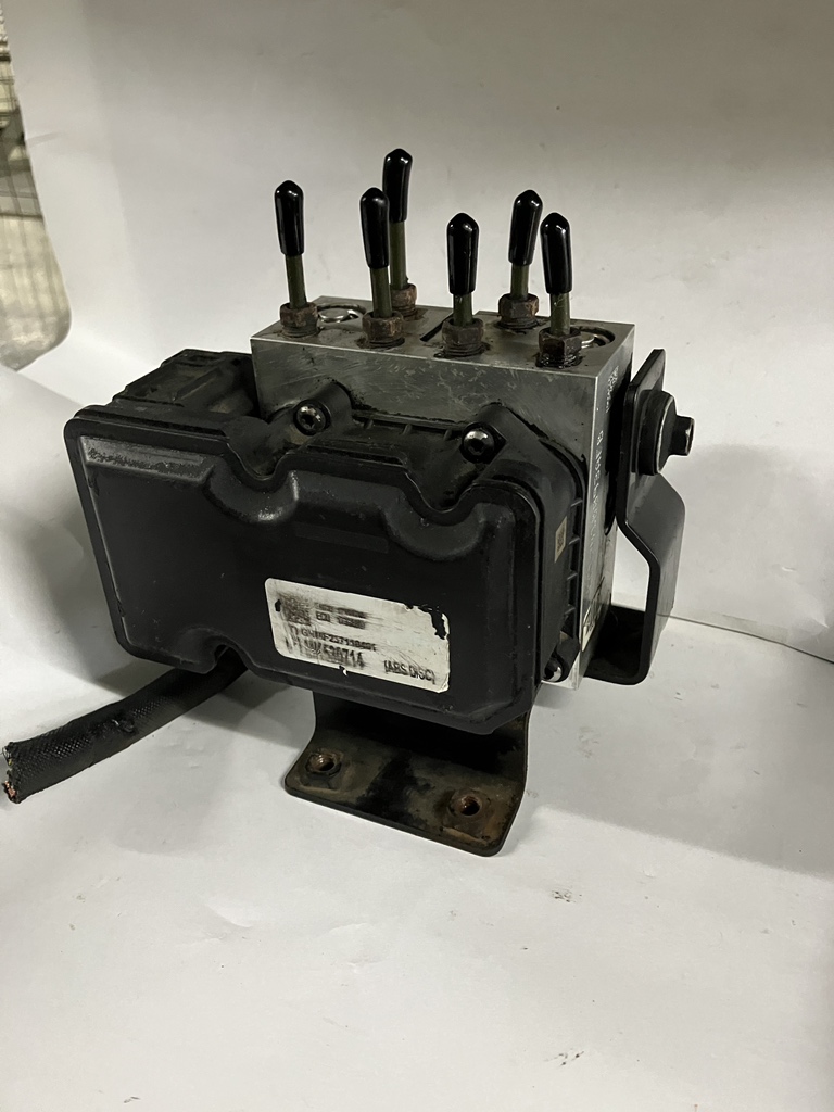 ＡＢＳ．ＥＣＵ