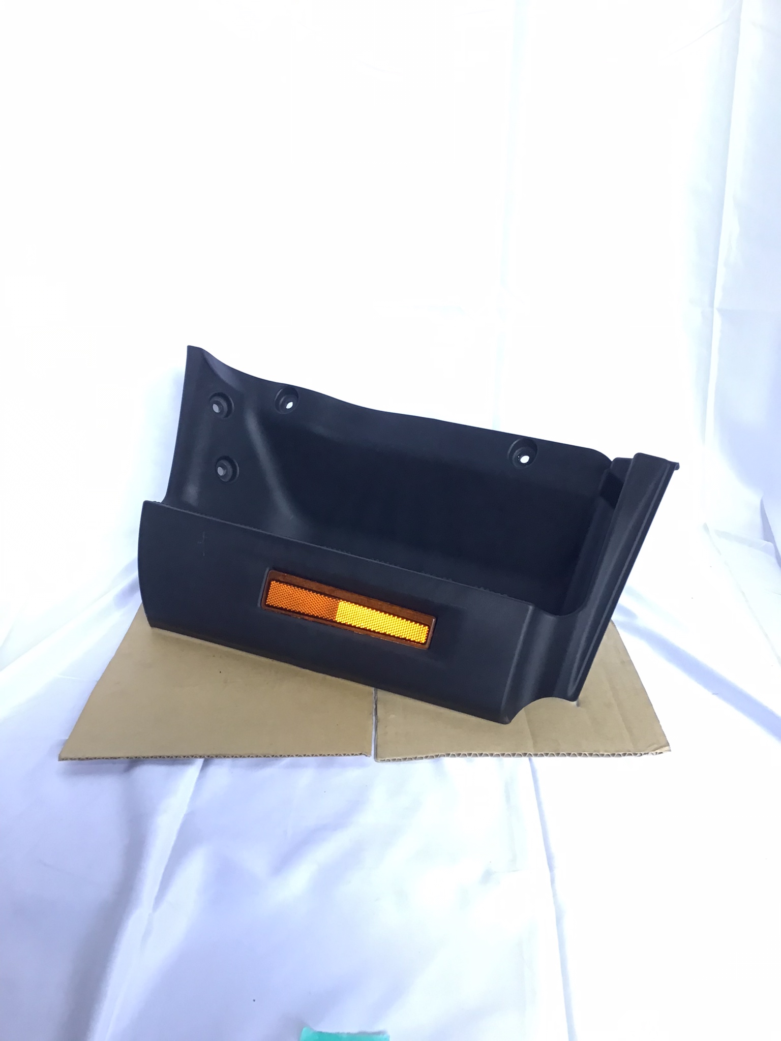 ステップ，フロントサイド　ＲＨ