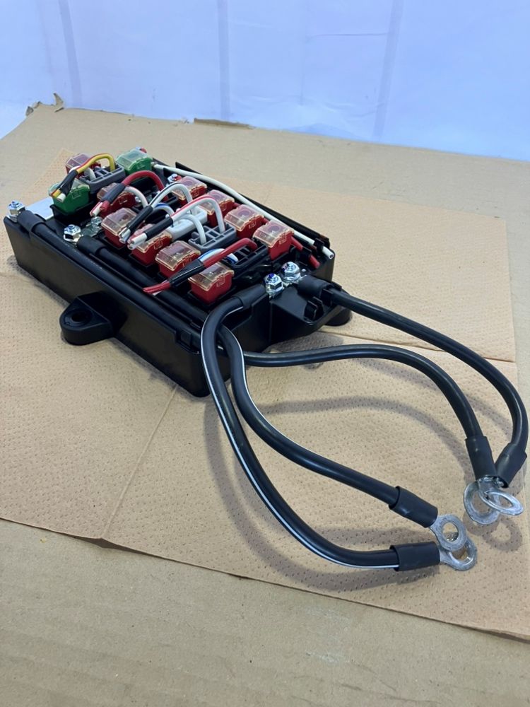 ボックスASSY,シャシハーネス