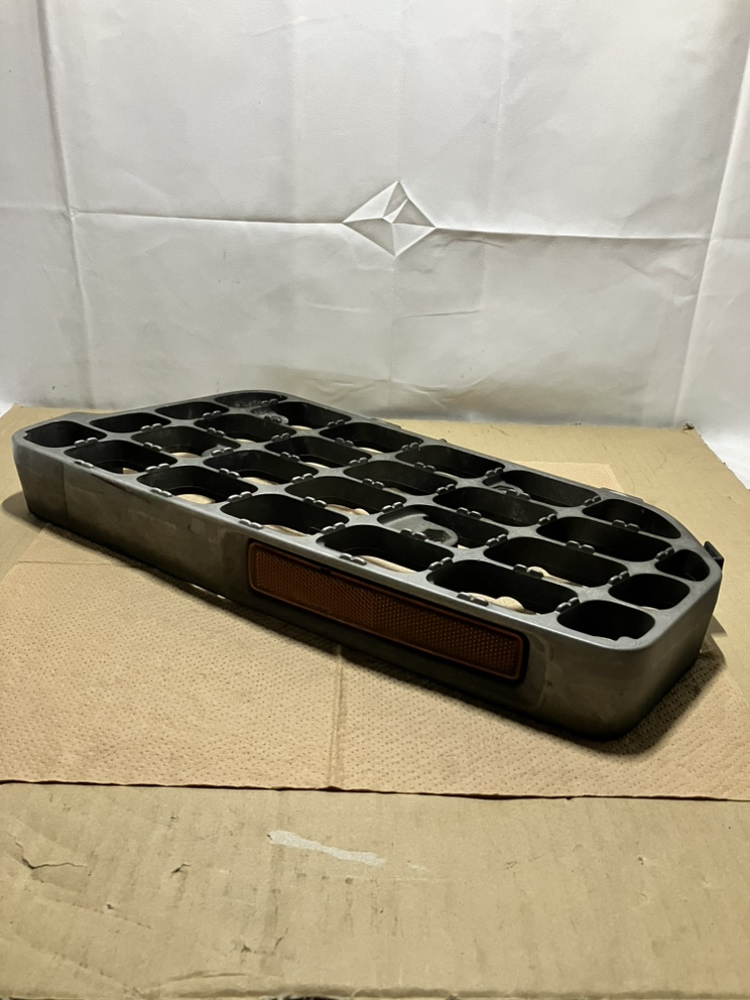 ステップ,フロント　RH