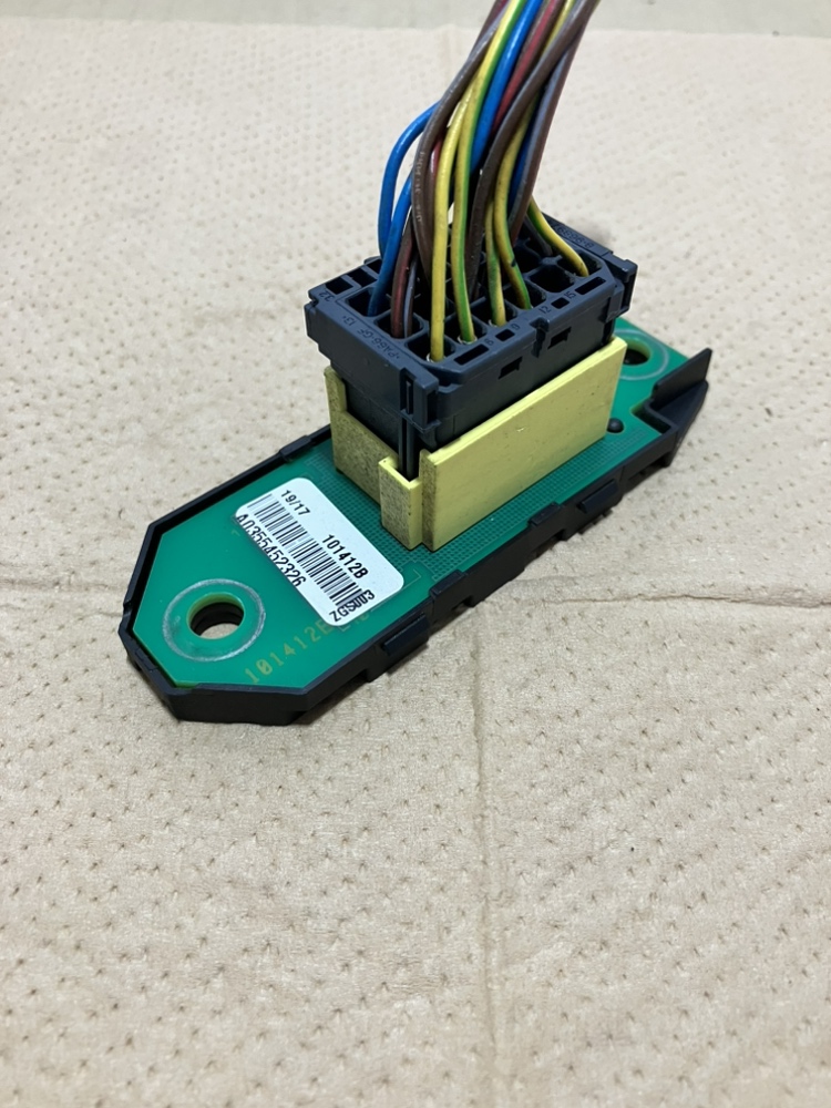 コネクタ,ボデーワイヤリング